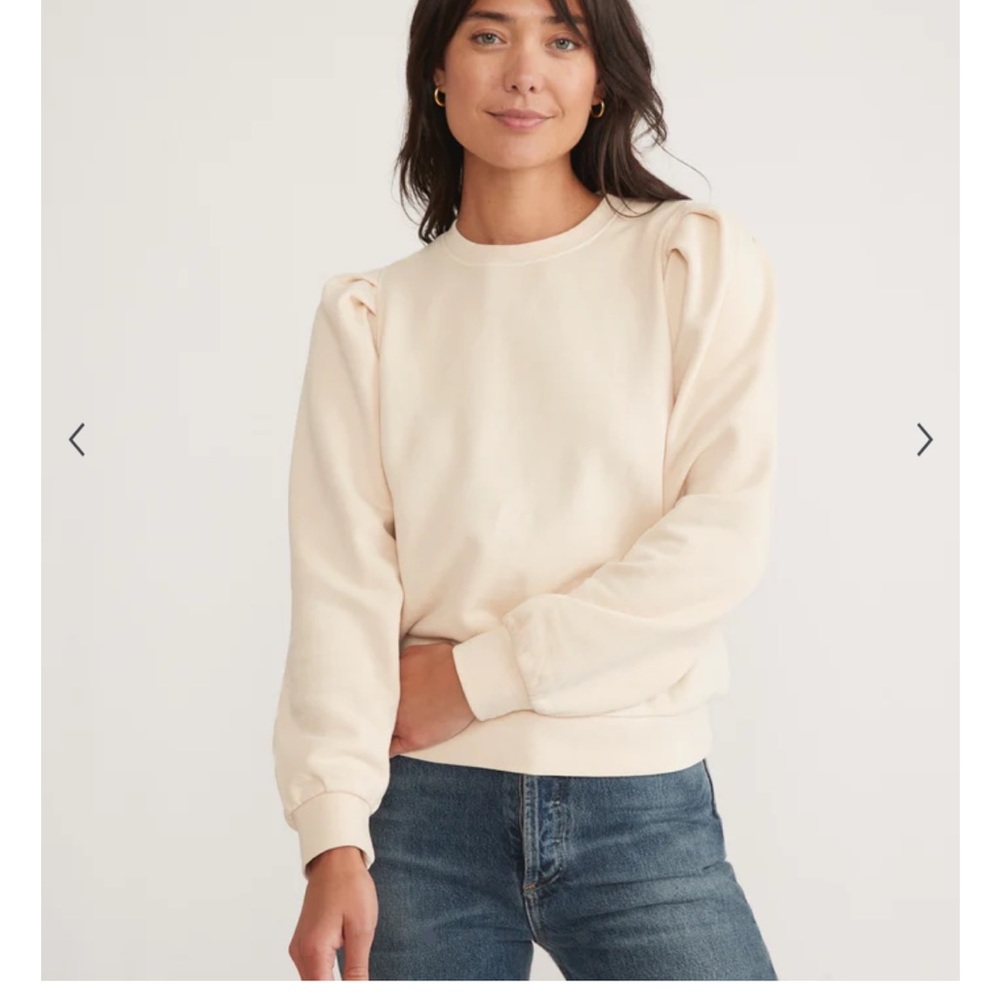 Michael Stars off white crew neck, size small